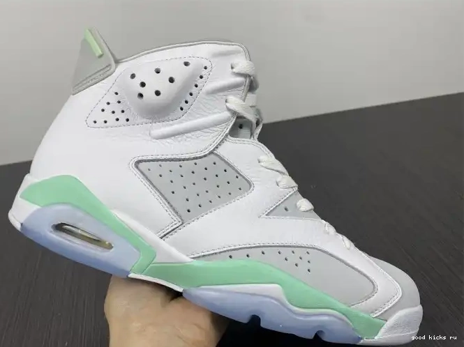 DQ4914-103 WMNS Air Jordan 6 Mint Foam 0513